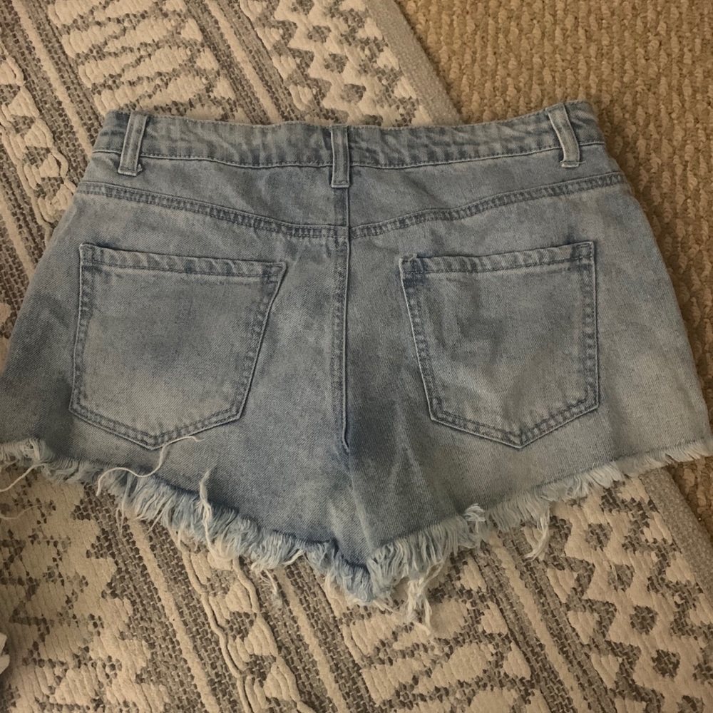 Forever 21 ripped jean shorts